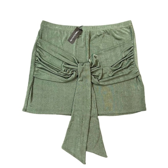 Pretty Little Thing Dresses & Skirts - NWT Pretty Little Thing Women's Plus Olive Slinky Drape Mini Skirt Size 20 NEW
